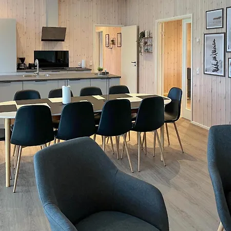 Awesome In With Sauna Hébergement de vacances