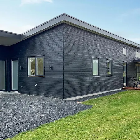 Nyaraló Awesome In With Sauna *