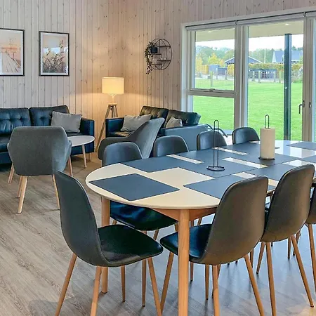 Gorgeous Home In Hadsund With Sauna * Hadsund